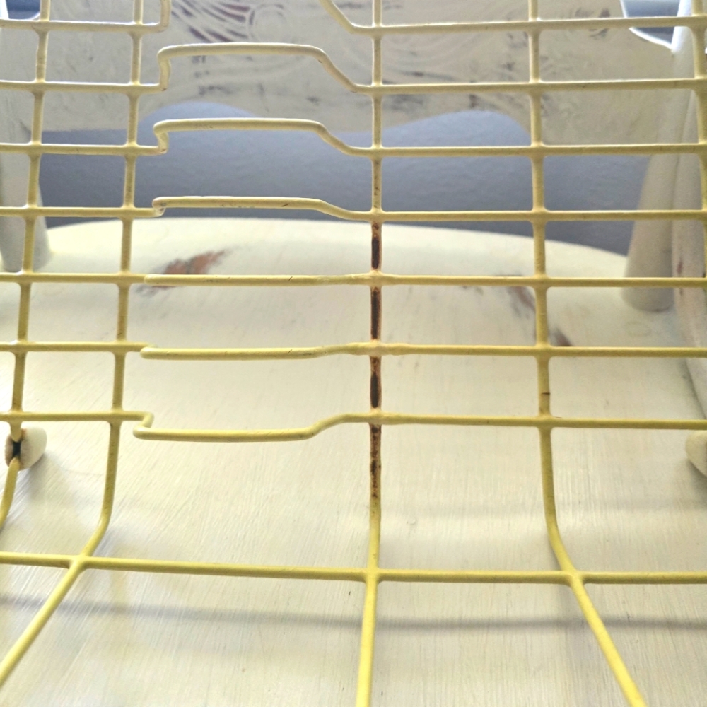 Vintage Rubber Coated Wire Dish Rack - Picture 6 of 8